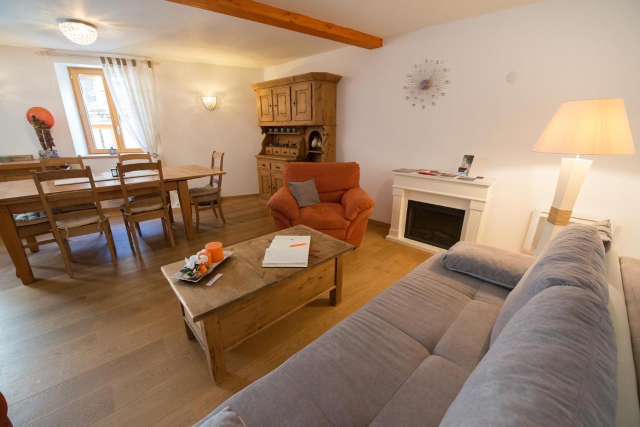 Chez Constance Hotel Saillon Buitenkant foto